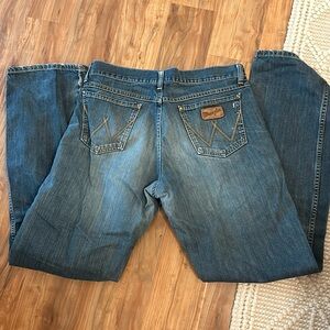 Men’s wrangler jeans